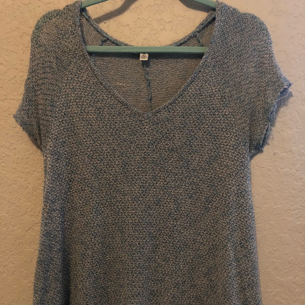 Light blue and grey knitted top